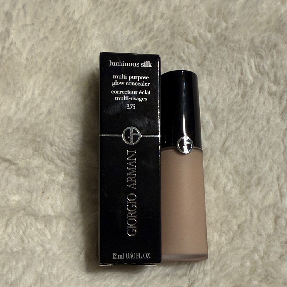 Giorgio Armani Luminous Silk Concealer - #3.75